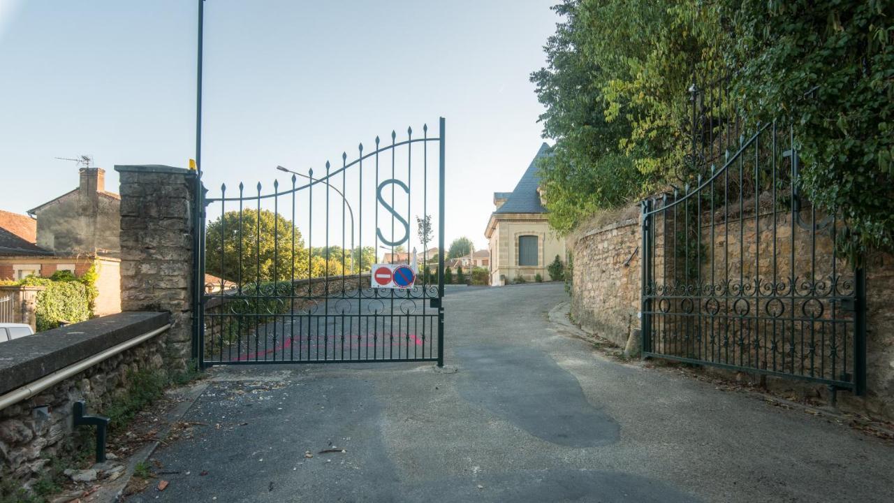 Villa Spacieuse Avec Jacuzzi Privatif Sarlat-la-Caneda Exterior photo